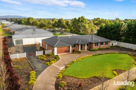 9 Main St, Romsey, VIC 3434