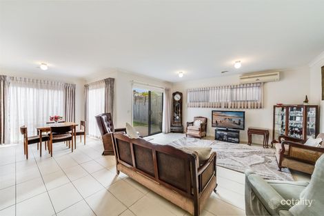 Property photo of 2/12 Alkoomi Avenue Hamlyn Heights VIC 3215