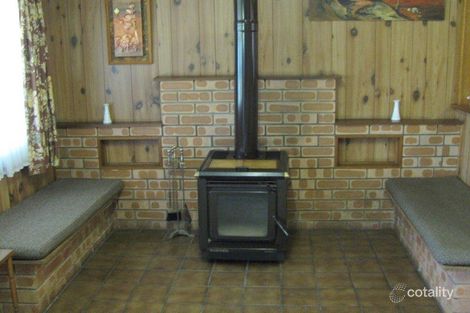 Property photo of 82 Sunpatch Parade Tomakin NSW 2537