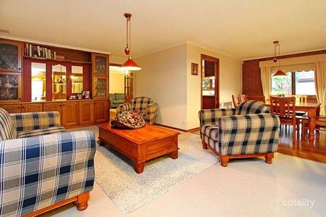 Property photo of 23 Cocoparra Crescent Taylors Lakes VIC 3038