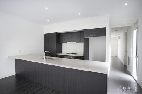 Property photo of 10 Hewitt Avenue Footscray VIC 3011