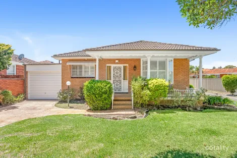 1/68-70 Chuter Ave, Ramsgate Beach, NSW 2217