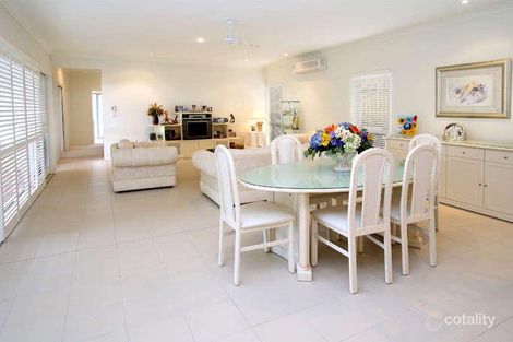 Property photo of 14 Barrington Crescent Wakerley QLD 4154