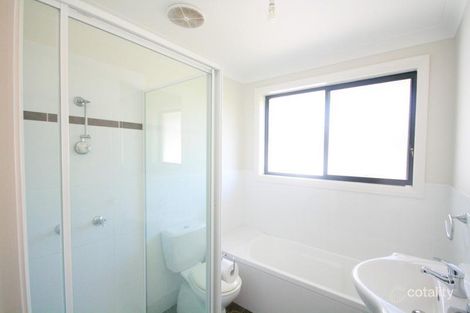 Property photo of 1/42 Farmborough Road Unanderra NSW 2526