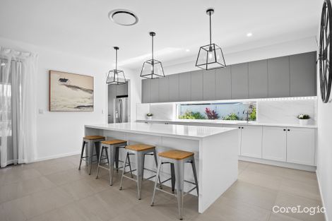 18 Elanus Ct, Banksia Beach, QLD 4507