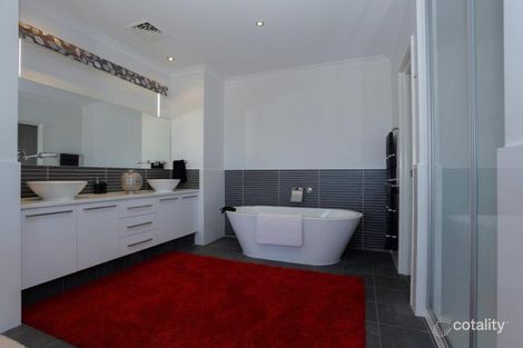 Property photo of 7 Seabird Bend Jindalee WA 6036