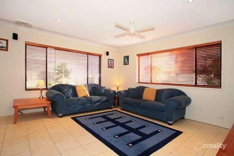 Property photo of 27 Collie Court Wattle Grove NSW 2173