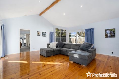 Property photo of 49 Morokai Grove Lilydale VIC 3140