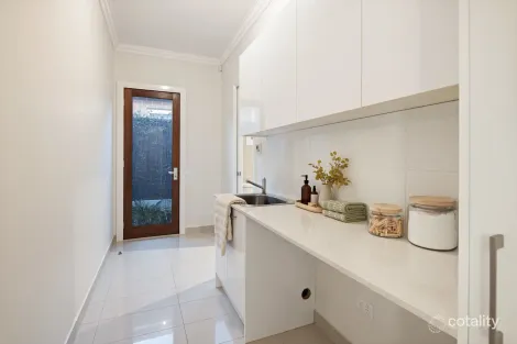Property photo of 59 Allinga Avenue Glenside SA 5065