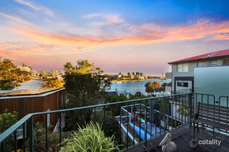 Property photo of 18 Pearson Street Balmain East NSW 2041