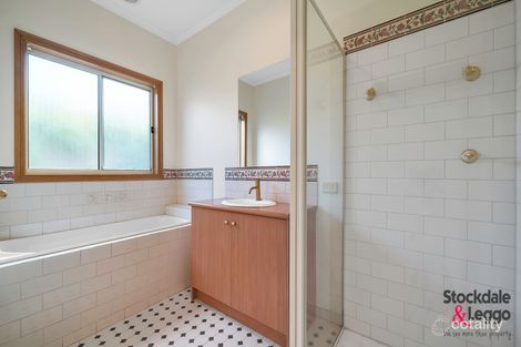 Property photo of 38 Wyperfeld Circuit Caroline Springs VIC 3023