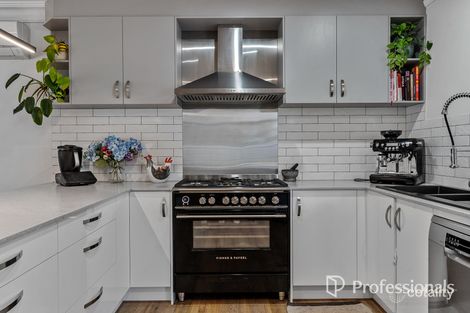 485 Martin Rd, Mundaring, WA 6073