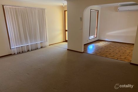 Property photo of 2/45 Chirnside Avenue Werribee VIC 3030