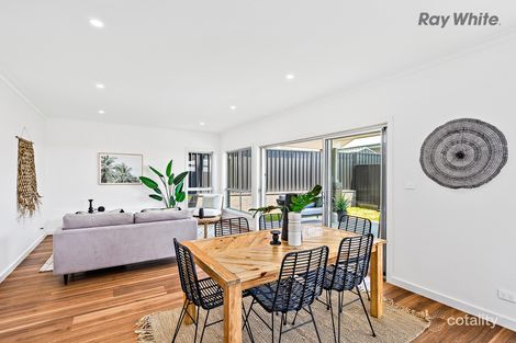 Property photo of 4 Nattai Crescent Albion Park NSW 2527