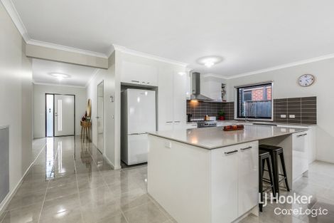 Property photo of 15 Parliament Street Point Cook VIC 3030