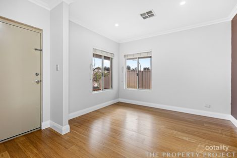 Property photo of 24 Wicklow Circle Darch WA 6065