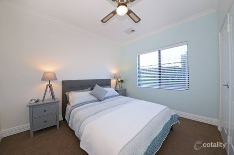 Property photo of 21 Manta Pass Mindarie WA 6030