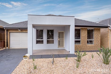 Property photo of 4 Wren Lane Craigieburn VIC 3064