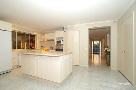 Property photo of 1 Thompson Drive Wantirna VIC 3152
