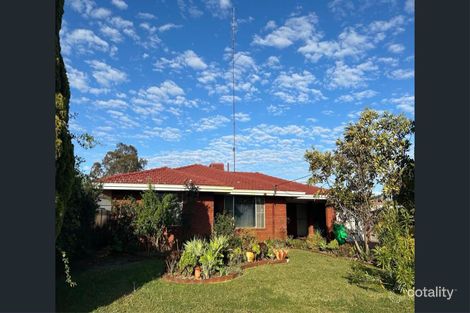 Property photo of 15 Windich Way Carey Park WA 6230