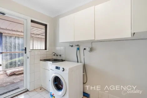 Property photo of 7 Maradu Crescent Wanneroo WA 6065