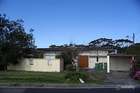 1 Table Top Rd, North Avoca, NSW 2260