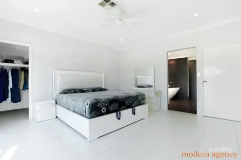Property photo of 6 Shackleton Terrace Byford WA 6122