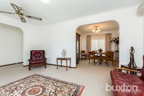 Property photo of 18 Bettsons Court Whittington VIC 3219