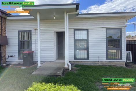 6 Kubor St, Glenfield, NSW 2167