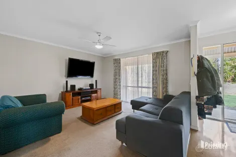 Property photo of 19 Osullivans Road Huntly VIC 3551