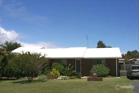 16 Harselaar Dr, Point Vernon, QLD 4655