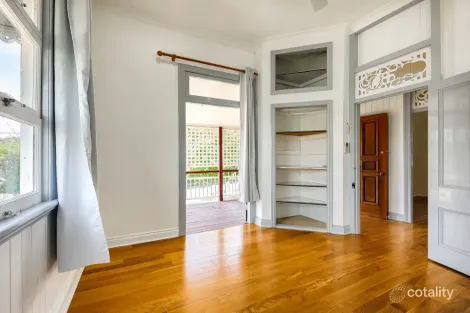 Property photo of 39 Ellesmere Street Yeronga QLD 4104
