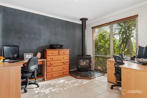 Property photo of 84 Broderick Road Carrum Downs VIC 3201