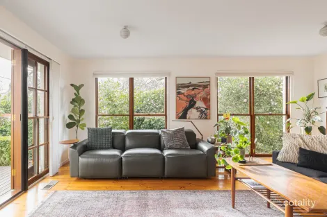 Property photo of 10 Allport Street Downer ACT 2602