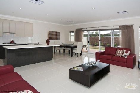 Property photo of 11 Hamilton Avenue Warradale SA 5046