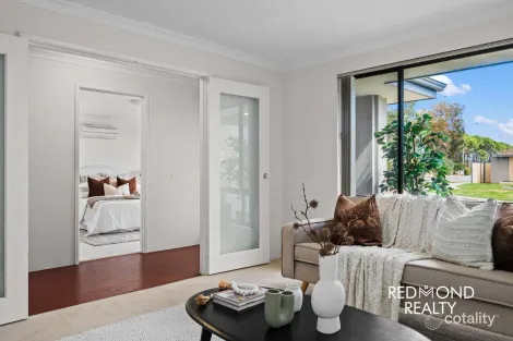 Property photo of 31 Egretta Road Tapping WA 6065