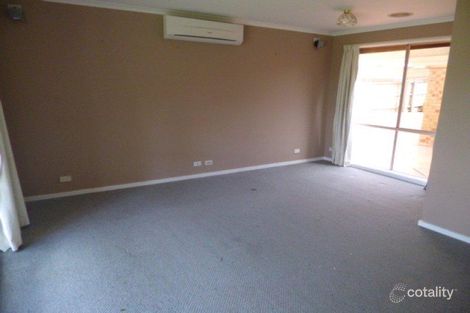 Property photo of 2 Dairy Place Skye VIC 3977