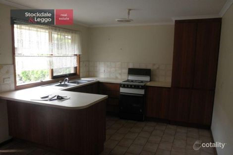 Property photo of 2/29 Deutgam Street Werribee VIC 3030