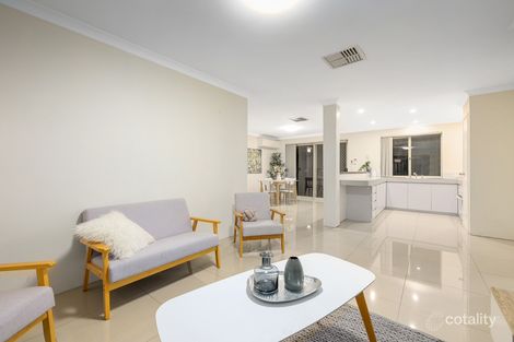 Property photo of 4 Villa Mews Kewdale WA 6105