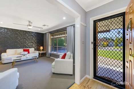 Property photo of 17 Warwick Grove Morphett Vale SA 5162