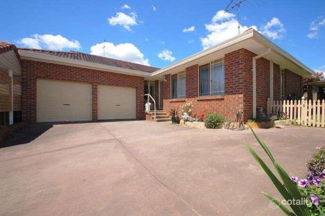 2/13 Strong Pl, Richmond, NSW 2753