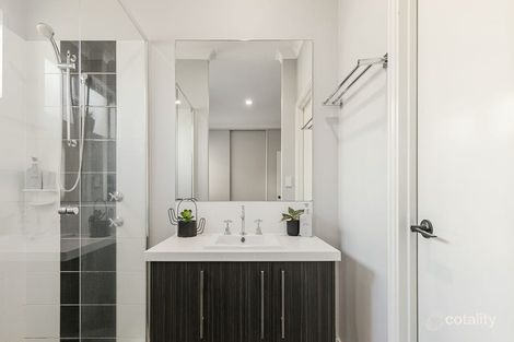 Property photo of 12 Piarri Grove Golden Bay WA 6174