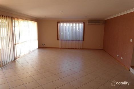 Property photo of 28 Cullen Drive Kiama Downs NSW 2533