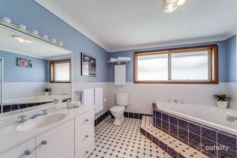 Property photo of 8 Bidura Close Glen Alpine NSW 2560