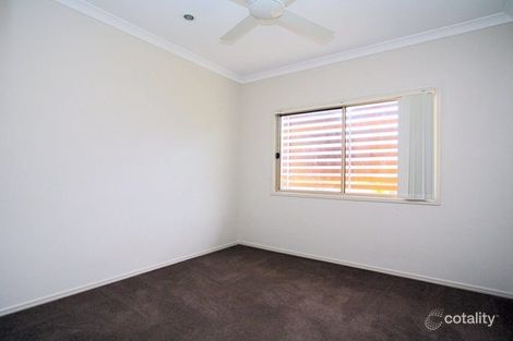 Property photo of 2/24 Dansie Street Greenslopes QLD 4120
