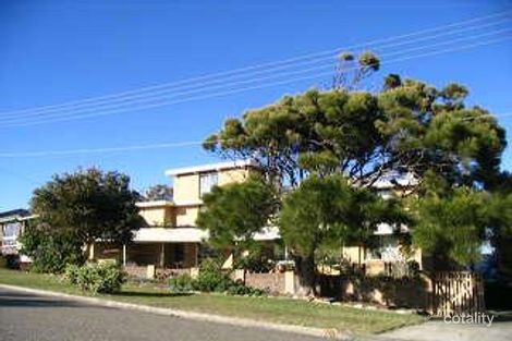 94 Narrabeen Park Pde, Warriewood, NSW 2102