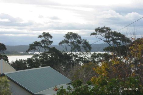 Property photo of 5 Lockyersleigh Avenue Batehaven NSW 2536