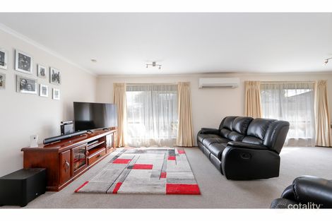 Property photo of 9 Marcus Court Sale VIC 3850