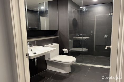 Property photo of 2202E/888 Collins Street Docklands VIC 3008
