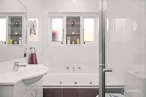 Property photo of 28 Bungalow Road Roselands NSW 2196